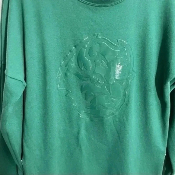 Pink Victoria’s Secret with 5th & Ocean green sweatshirt XS - Picture 5 of 7